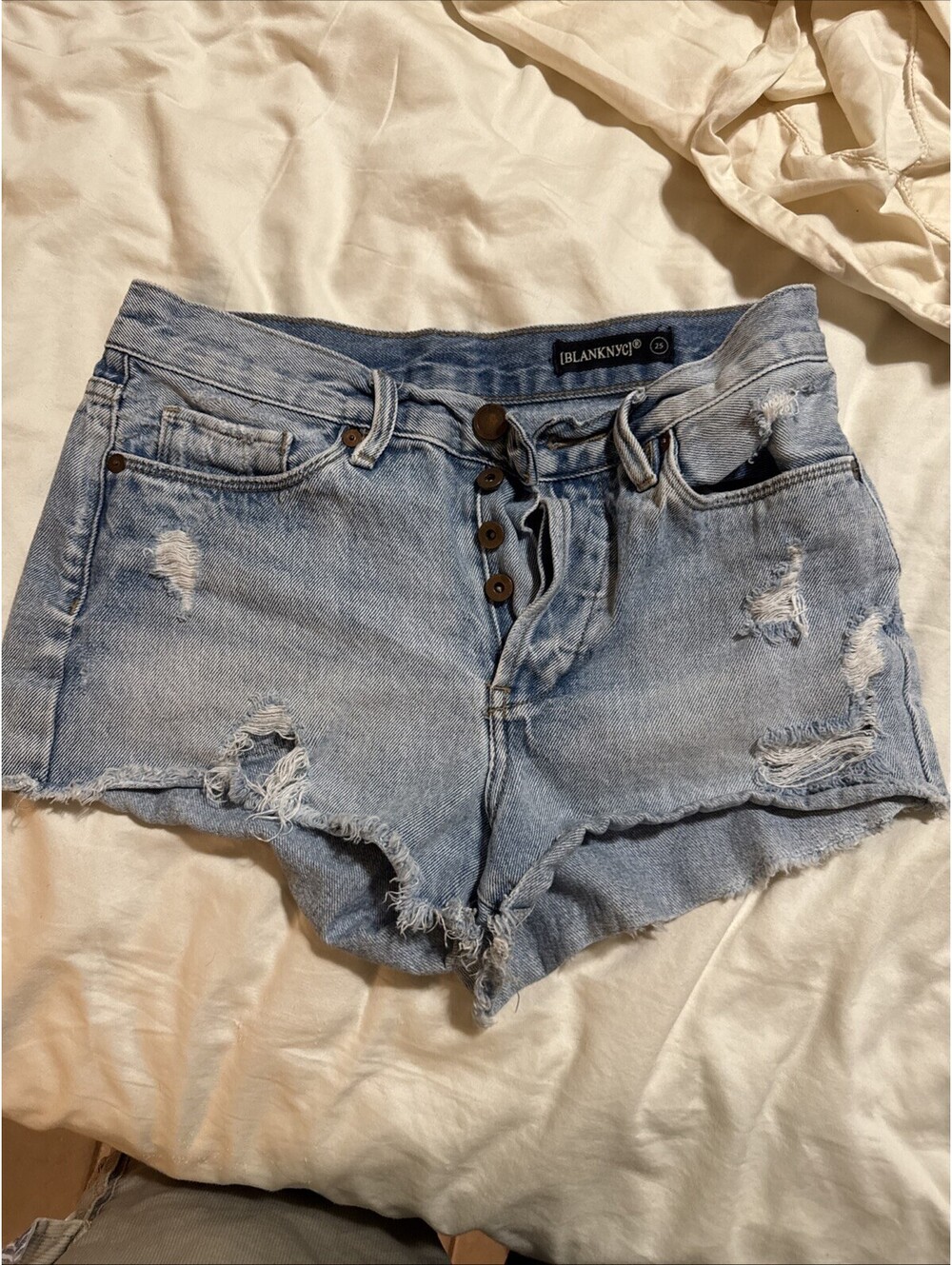 blank nyc shorts Womans 25